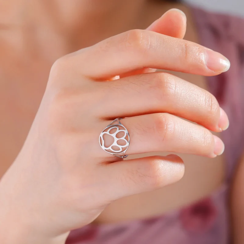 Bague Patte de Chien Femme