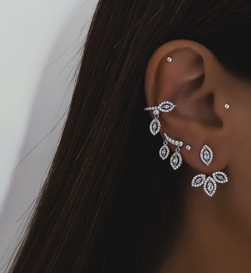 BOUCLE "MARQUISE BARRE"