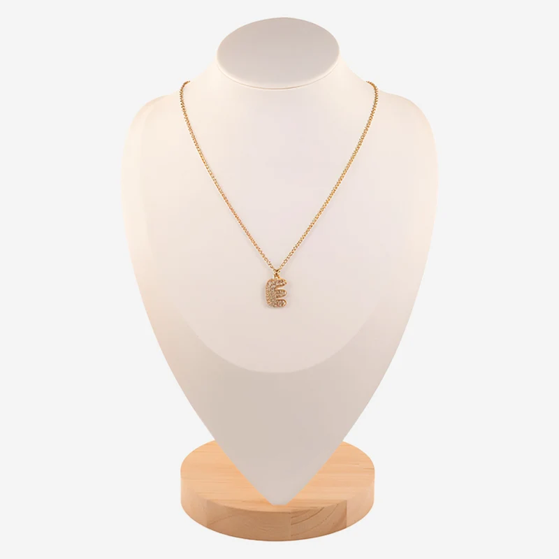Collier en lettre bubble strass