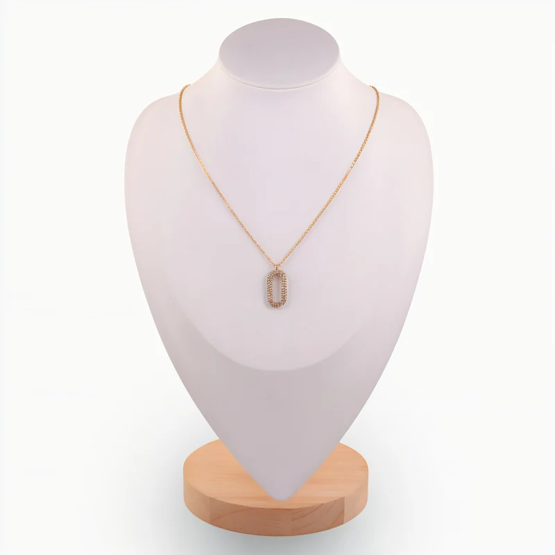 Collier en lettre bubble strass