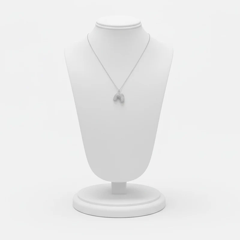 Collier en lettre bubble strass