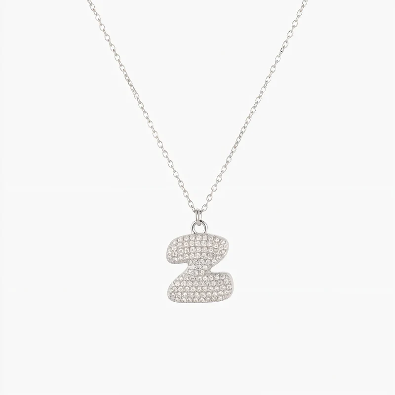 Collier en lettre bubble strass