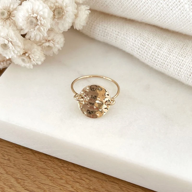 Bague "Micha" martelée plaqué or