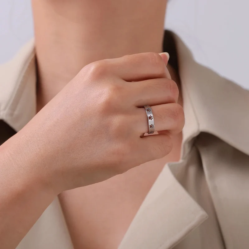 Bague Anneau Patte de Chien