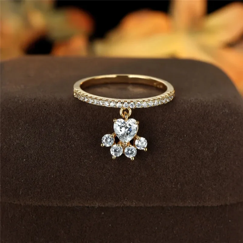 Bague Patte de Chien Strass