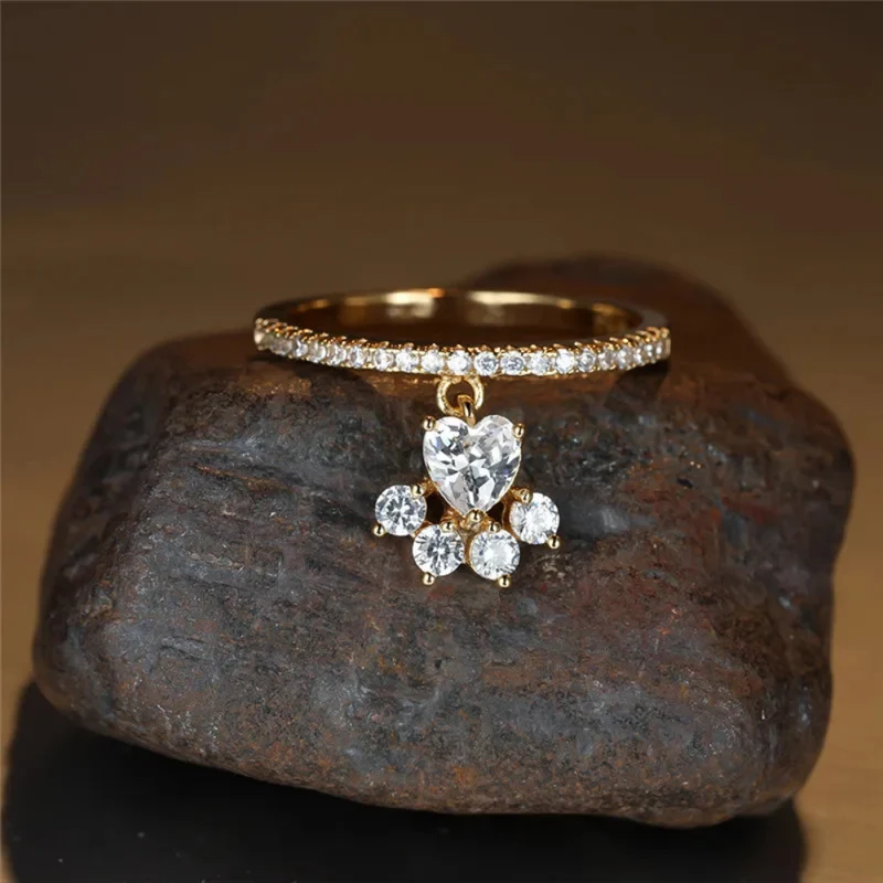 Bague Patte de Chien Strass