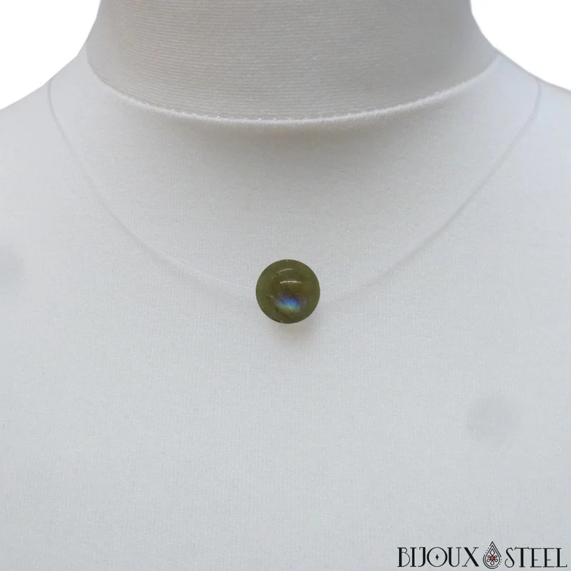 Collier à perle de labradorite sur fil de nylon