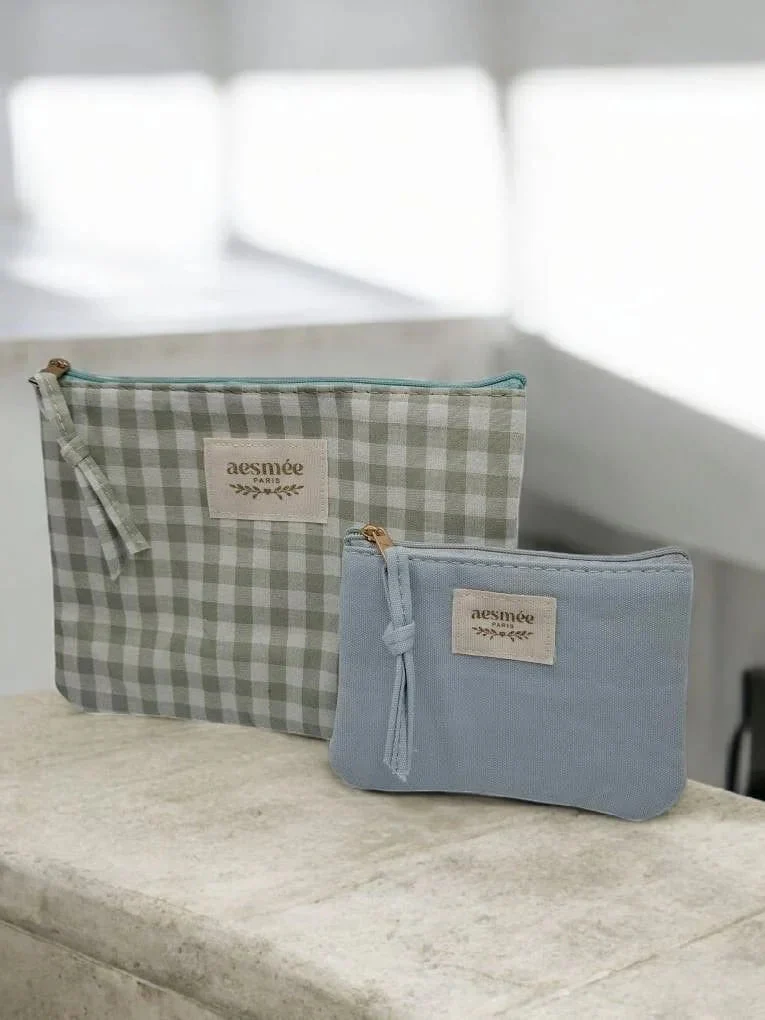 Pochette et trousse assorties vert d’eau vichy crème