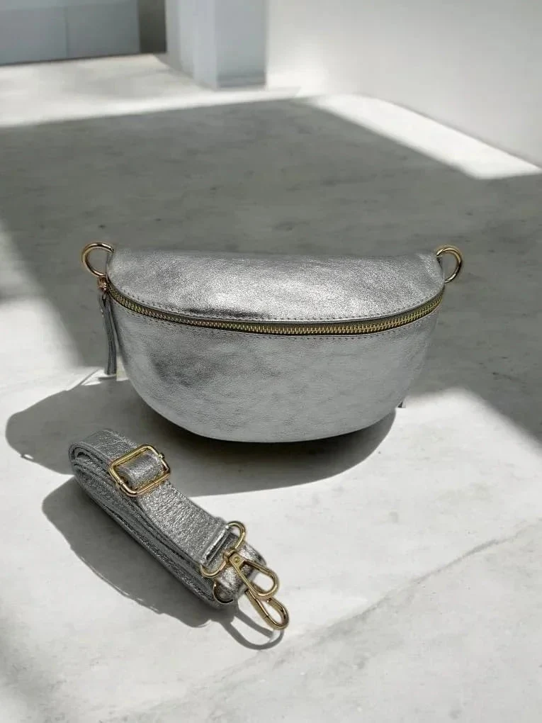 Sac banane en cuir irisé argenté femme
