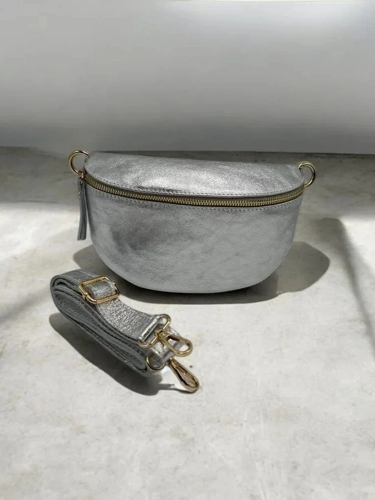 Sac banane en cuir irisé argenté femme