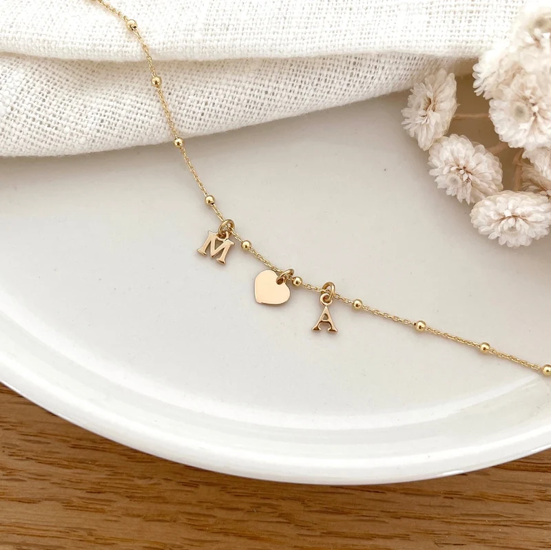 Collier "Initial" coeur plaqué or