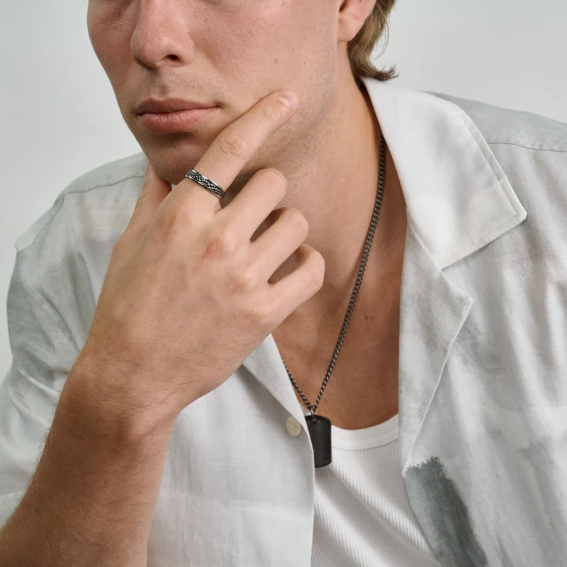 Jonc martelé robuste