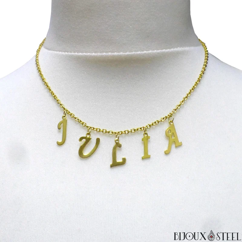 Collier prénom doré lettres pendantes personnalisables en acier inoxydable