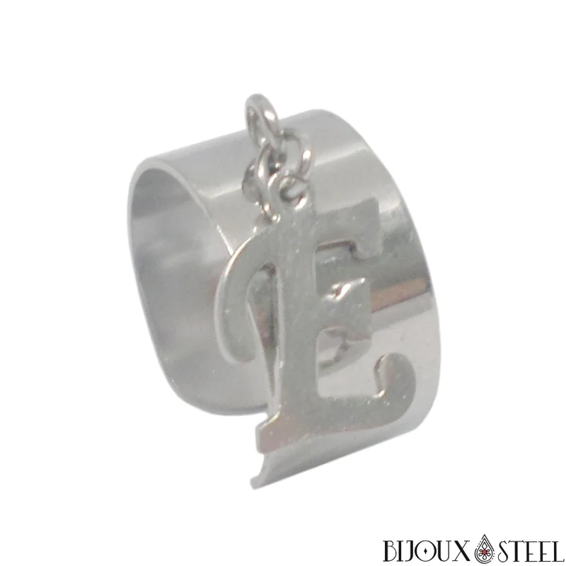 Bague large ajustable argentée et son pendentif lettre en acier inoxydable