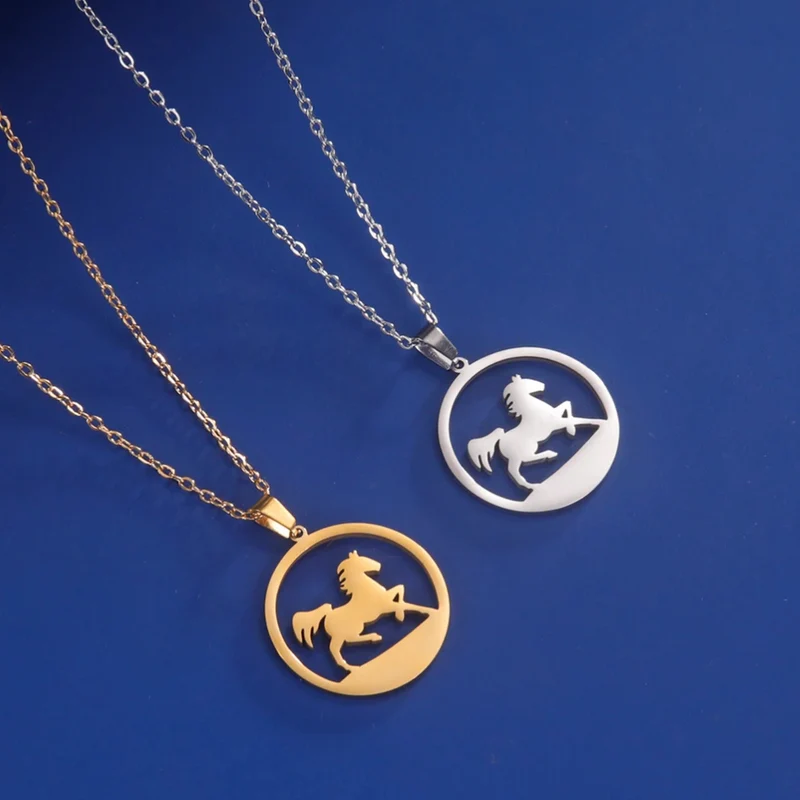 Collier pendentif Cheval