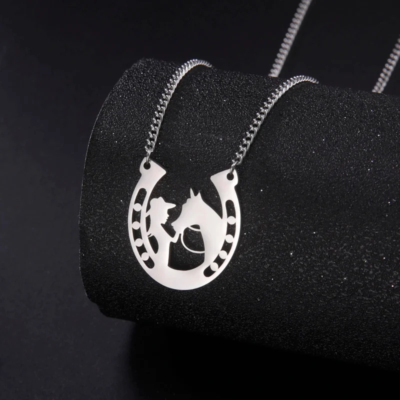 Collier Fer à Cheval Cavalière