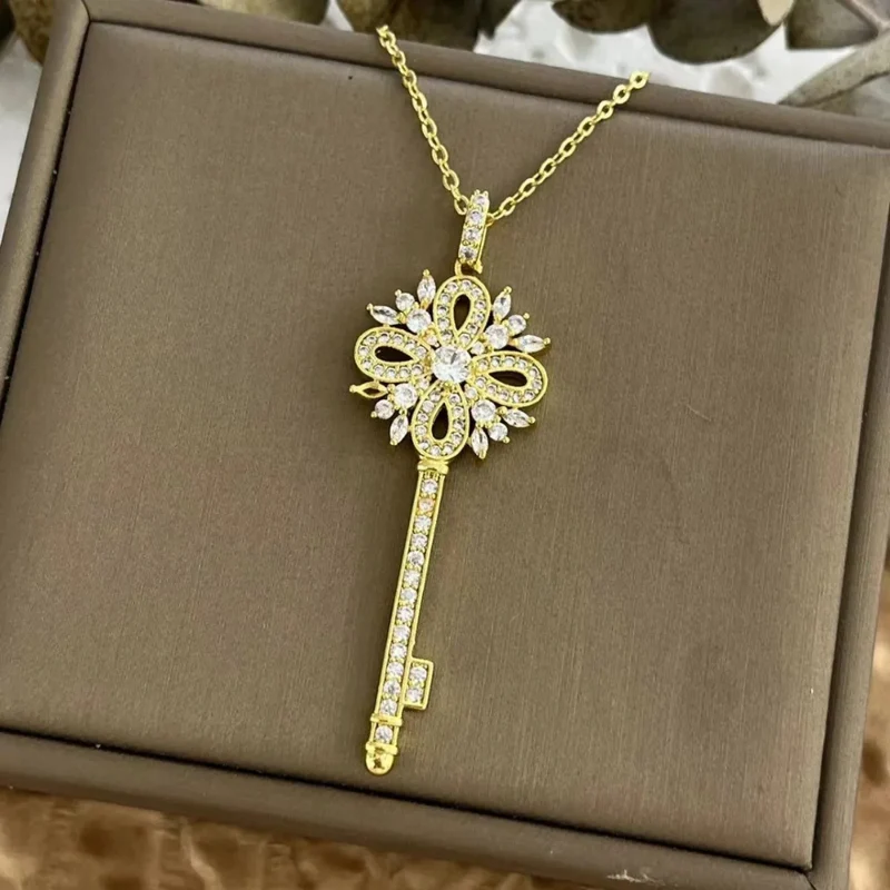 Collier Clé Diamant