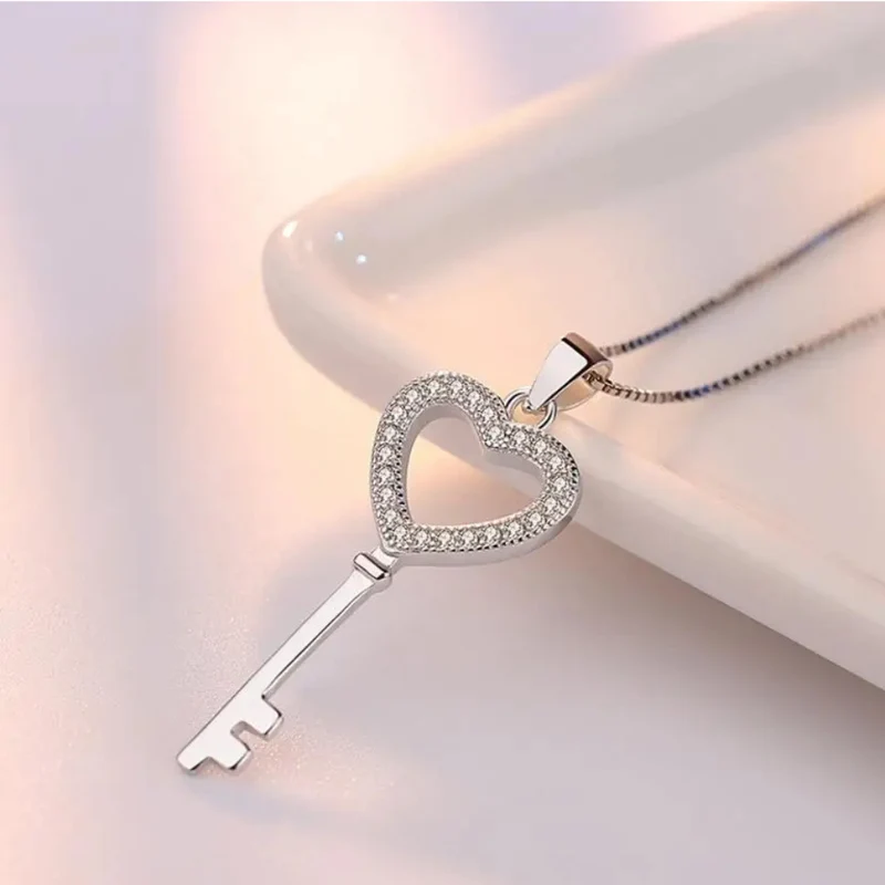 Collier Clé Argent Femme
