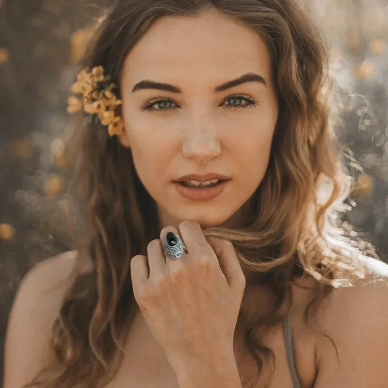 Bague Noire Ovale