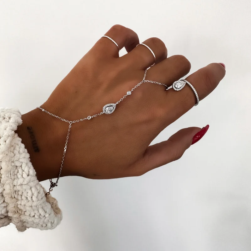 BIJOUX DE MAIN "RAJA"