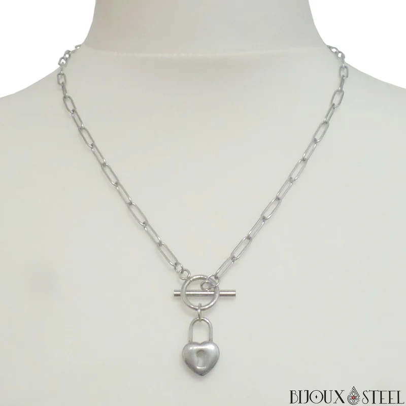 Collier maille trombone à pendentif cadenas en coeur sur fermoir en acier inoxydable