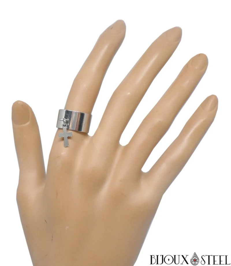 Bague large ajustable à pendentif croix en acier inoxydable