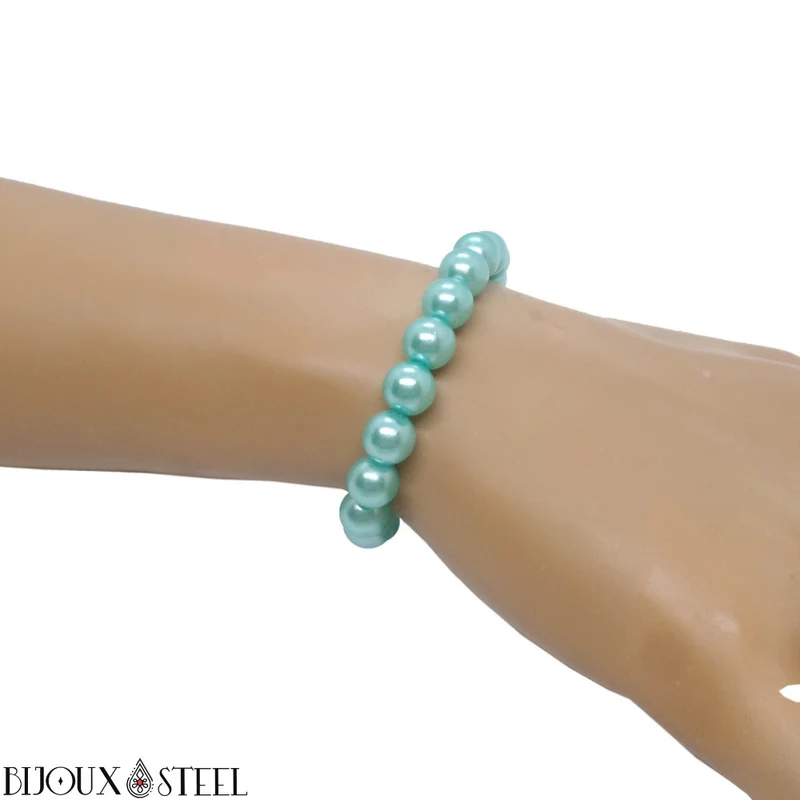 Bracelet de perles turquoises nacrées
