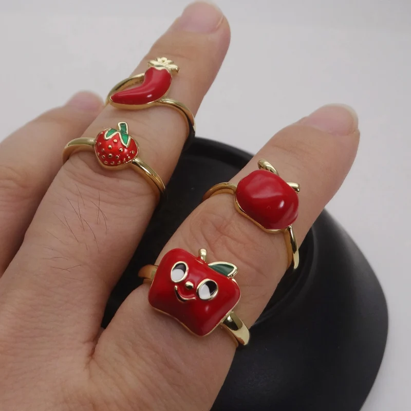 Bague Dorée Fraise