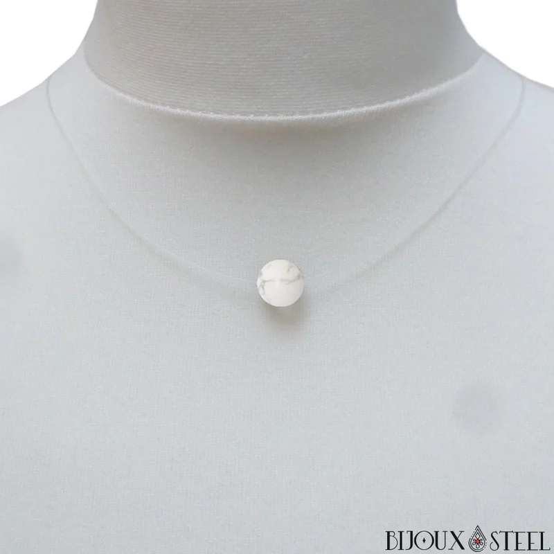 Collier à perle d'howlite sur fil de nylon