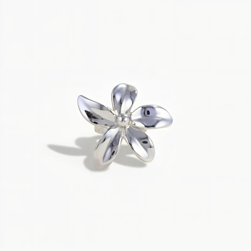 Bague Fleur À Cinq Pétales Brillante