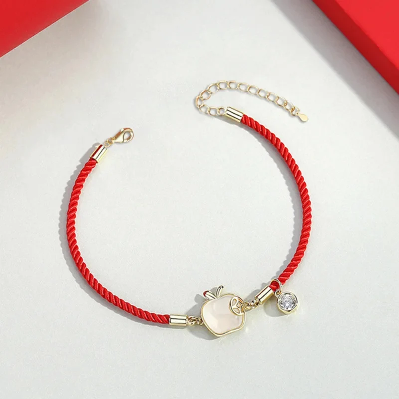 Bracelet Pomme Corde Rouge