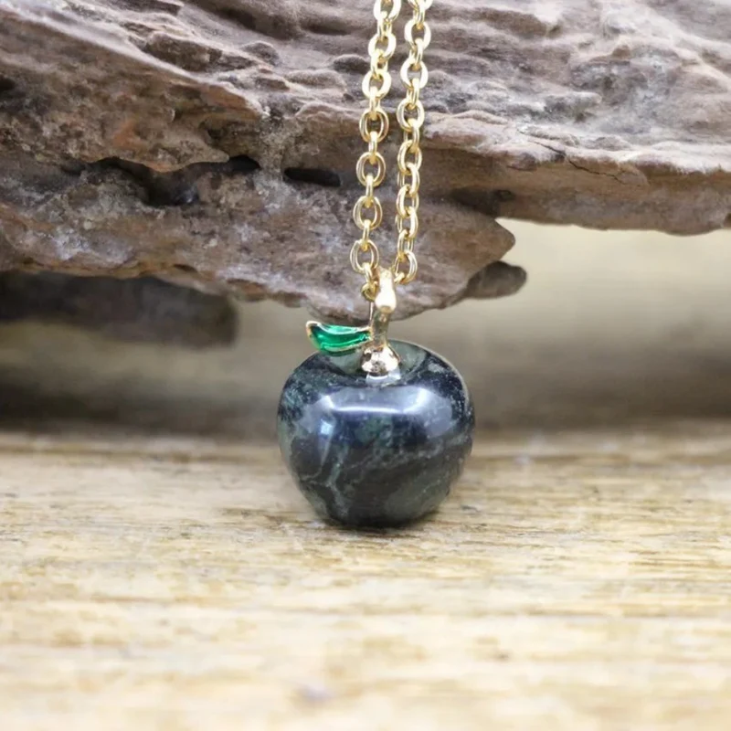 Collier Breloque Pomme
