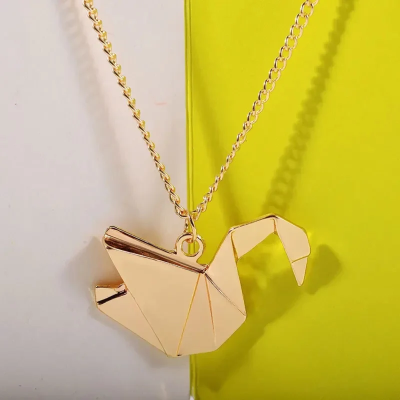 Collier Cygne en Papier