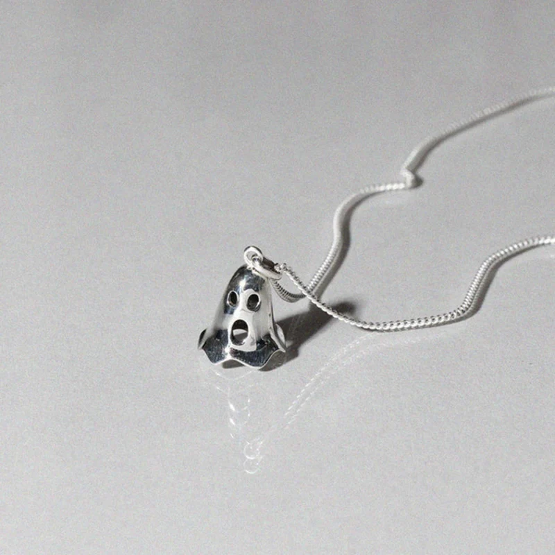 Collier Fantôme Design