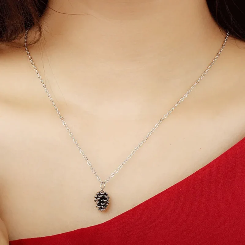 Collier Pomme de Pin