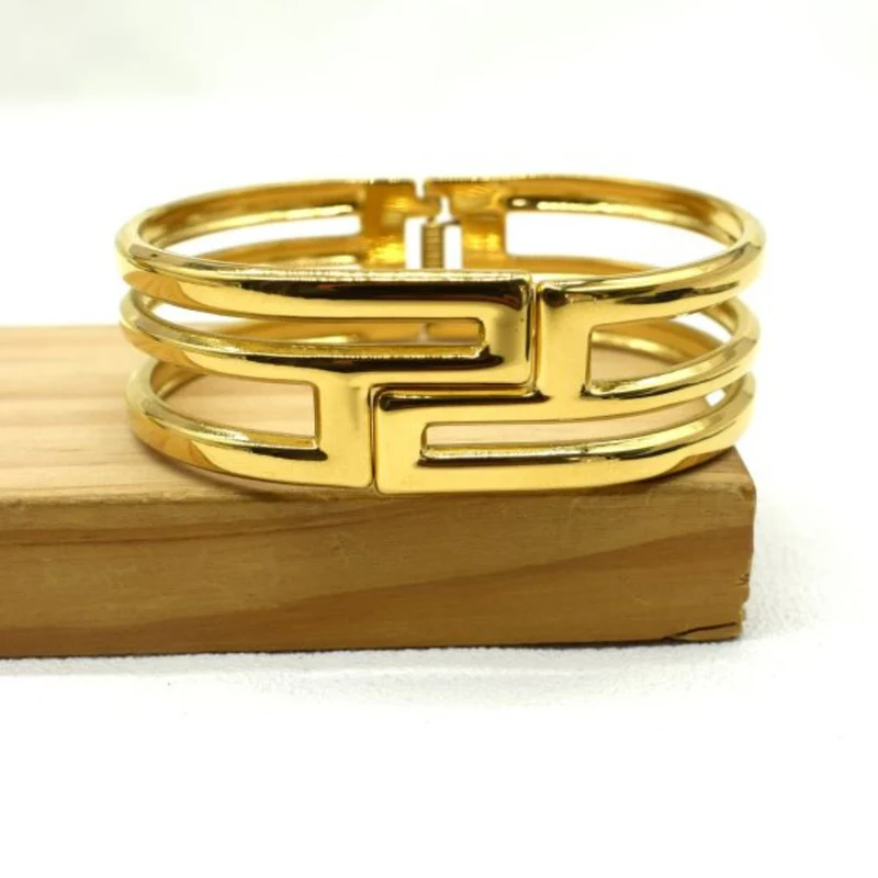 Bracelet Jonc Géométrique