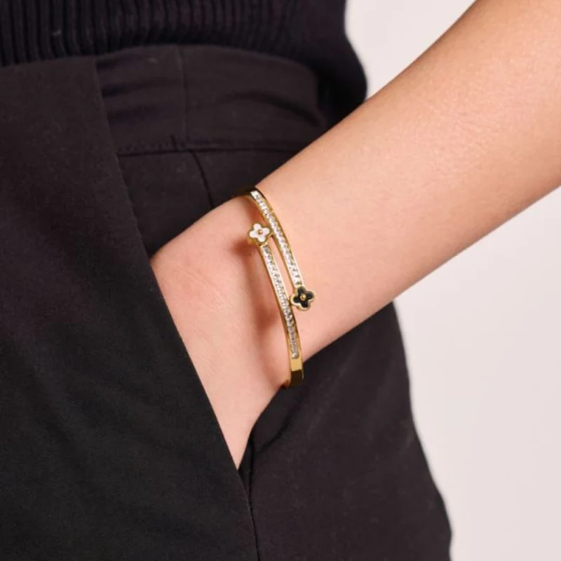 Bracelet Jonc Trèfle Strass