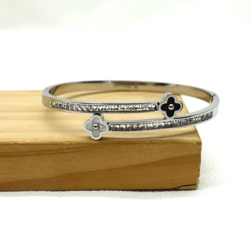 Bracelet Jonc Trèfle Strass