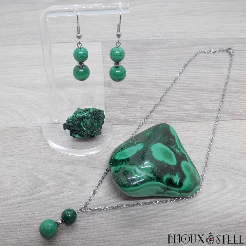Boucles d'oreilles pendantes doubles perles de malachite