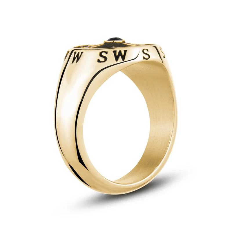 Bague chevalière avec boussole en pierre noire
