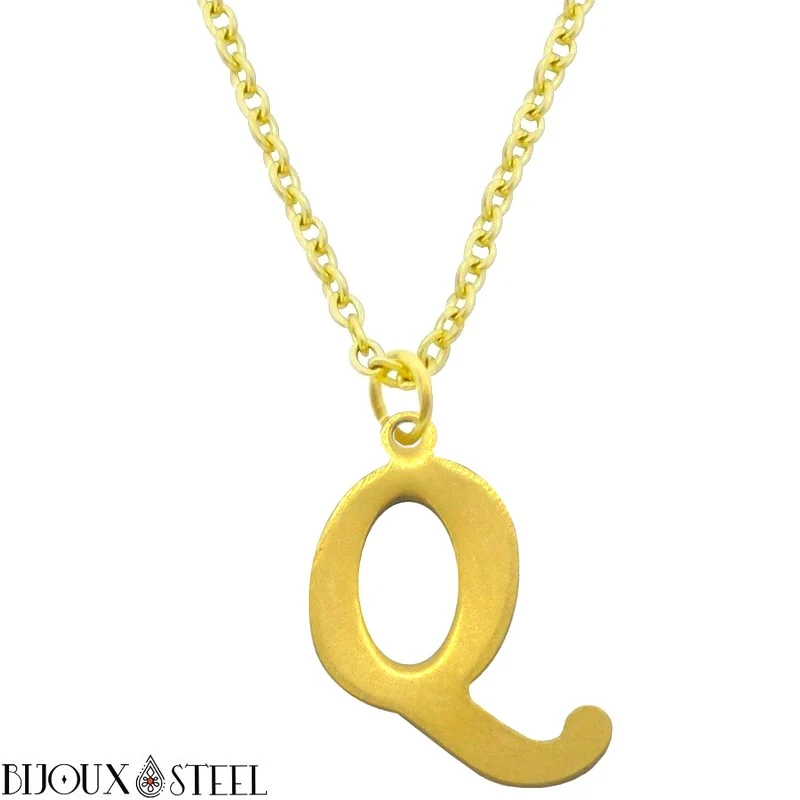 Collier à pendentif lettre dorée en acier inoxydable