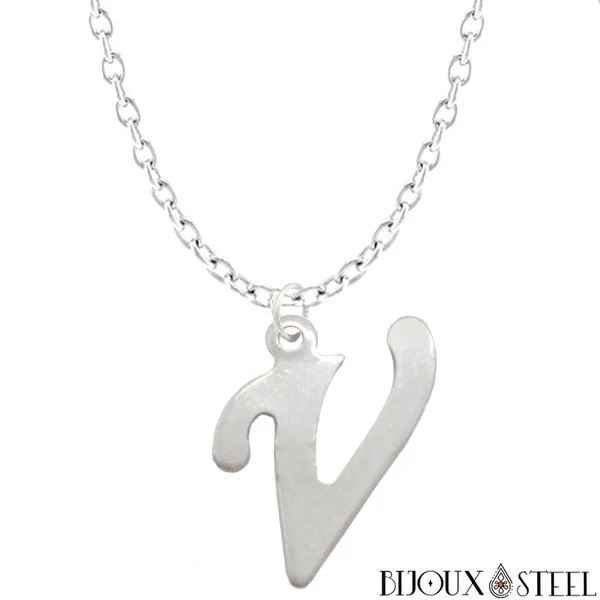 Collier à pendentif lettre argentée en acier inoxydable