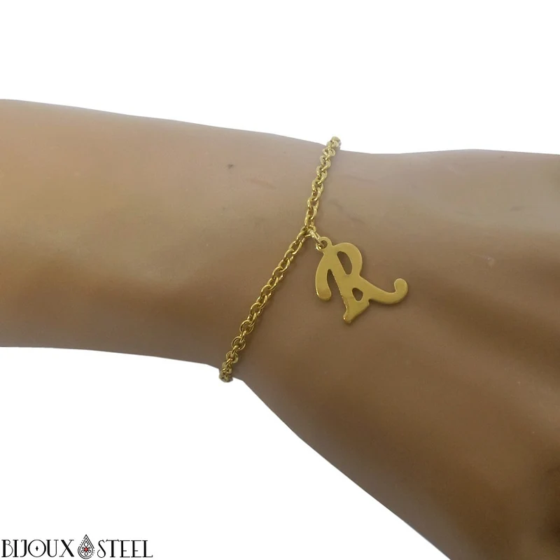 Bracelet doré personnalisé à lettre en acier inoxydable