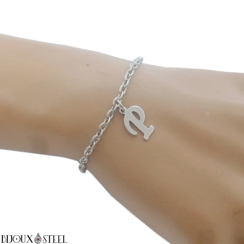 Bracelet argenté personnalisable à lettre en acier inoxydable
