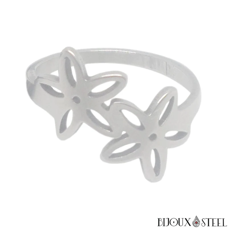Bague deux fleurs argentées en acier chirurgical