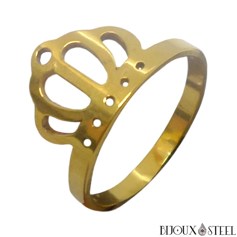 Bague à couronne dorée en acier chirurgical