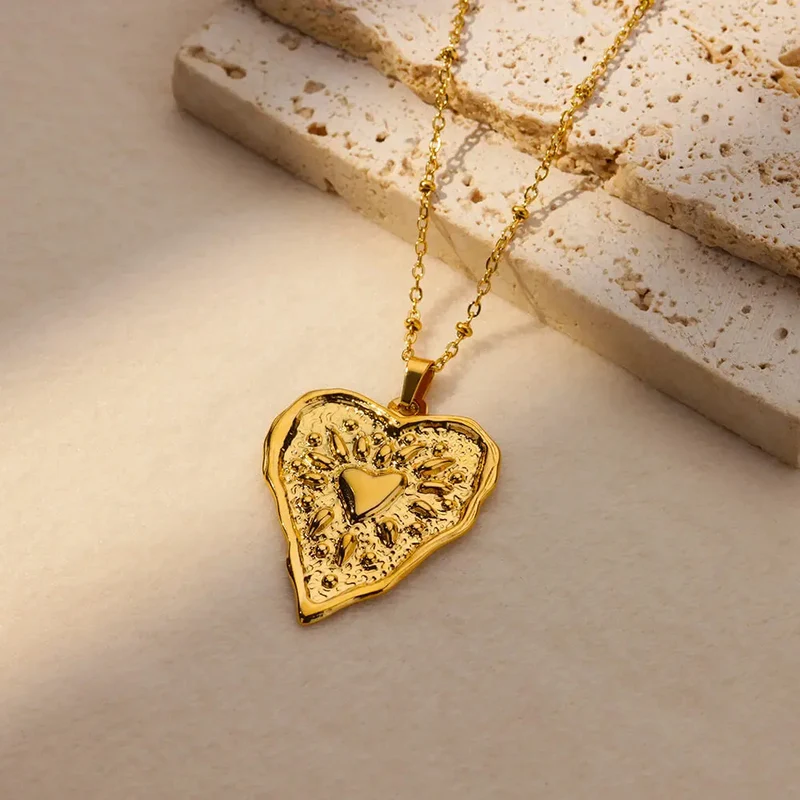 Collier Cœur Design