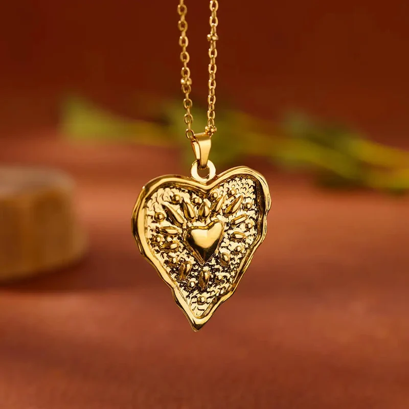 Collier Cœur Design