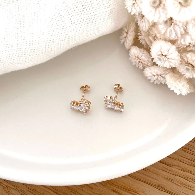 Boucles d'oreilles "Anissa" blanc plaqué or