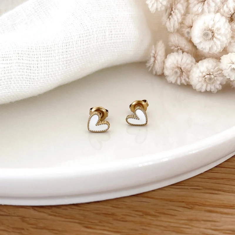 Boucles d'oreilles "Louka" blanc acier